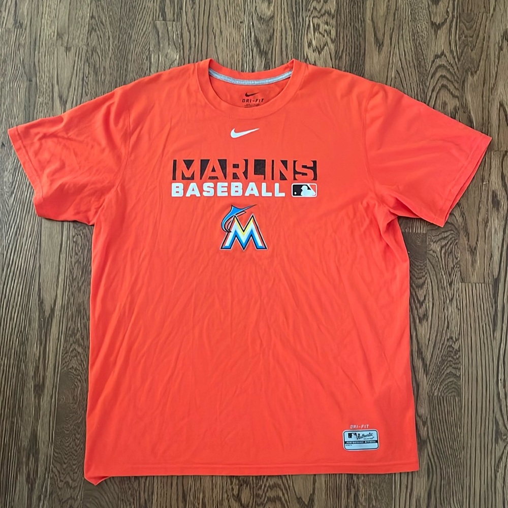 Nike marlins t shirt size large